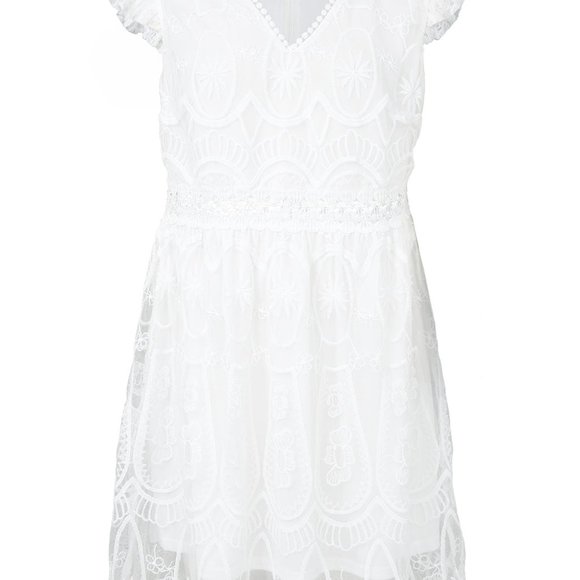 PLUS SIZE FLUTTER SLEEVE LACE DRESS - Picture 2 of 7